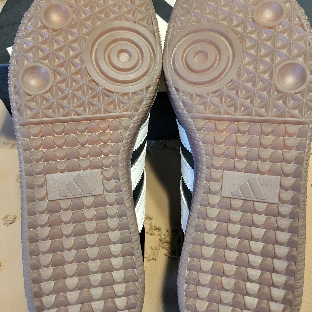adidas Samba Sneakers - Black & White with Gum Sole - Picture 4 of 4